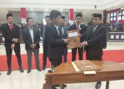Bupati Pasangkayu Hadiri Rapat Paripurna Bahas Perubahan Perda tentang Badan Riset dan Inovasi Daerah