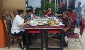 Anggota DPR RI: Ir. Agus Ambo Djiwa dan Atut Adianto Santap Malam Bersama DPRD provinsi Sulawesi Barat