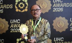 Prestasi Nasional Provinsi Sulawesi Barat Kembali Terima UHC Awards 2026  ‎