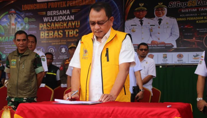 Bupati Yaumil Resmi Buka Simulasi Terpadu Sigap65Damkarmat Pasangkayu, Perkuat Kolaborasi Cepat Tanggap Kebakaran