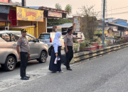 Pastikan Keselamatan Pelajar, Wakapolres Pasangkayu Turun ke Jalan pada Jam Sibuk